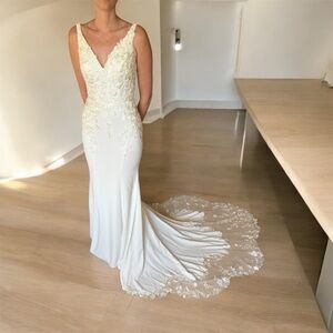 Ivory Lace Bridal Gown Mermaid
